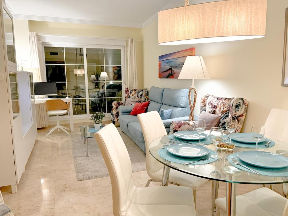 Apartment Stylish With Panoramic Sea View & Large Terrace!