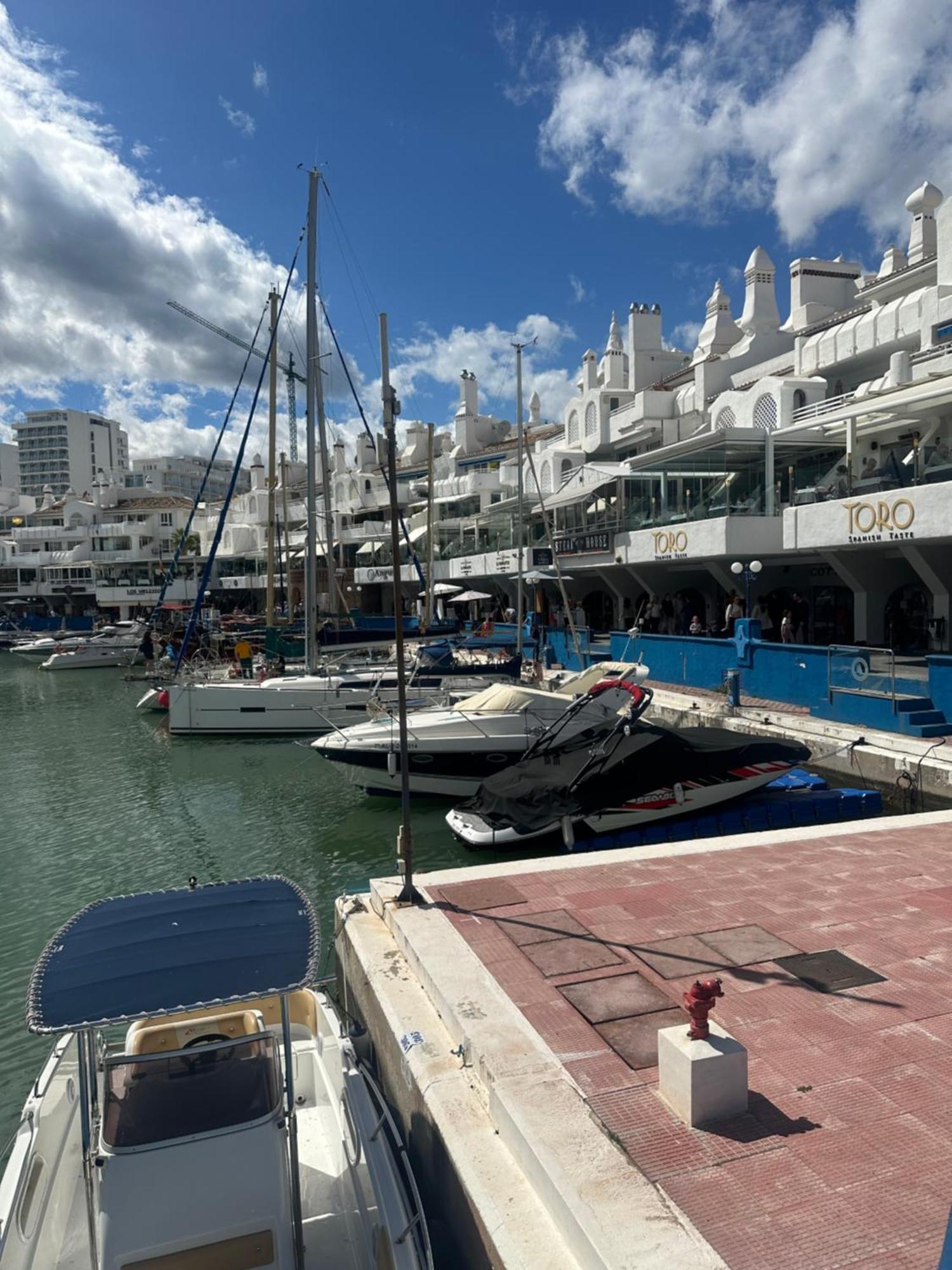 Appartement Wonderful In Puerto Marina