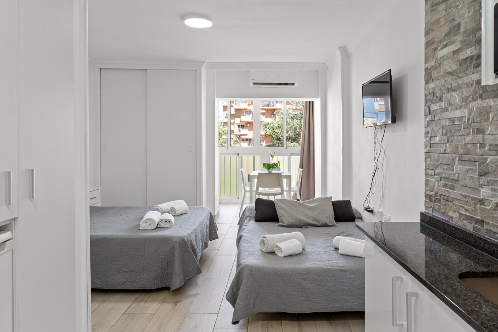 Aguila Appartement *