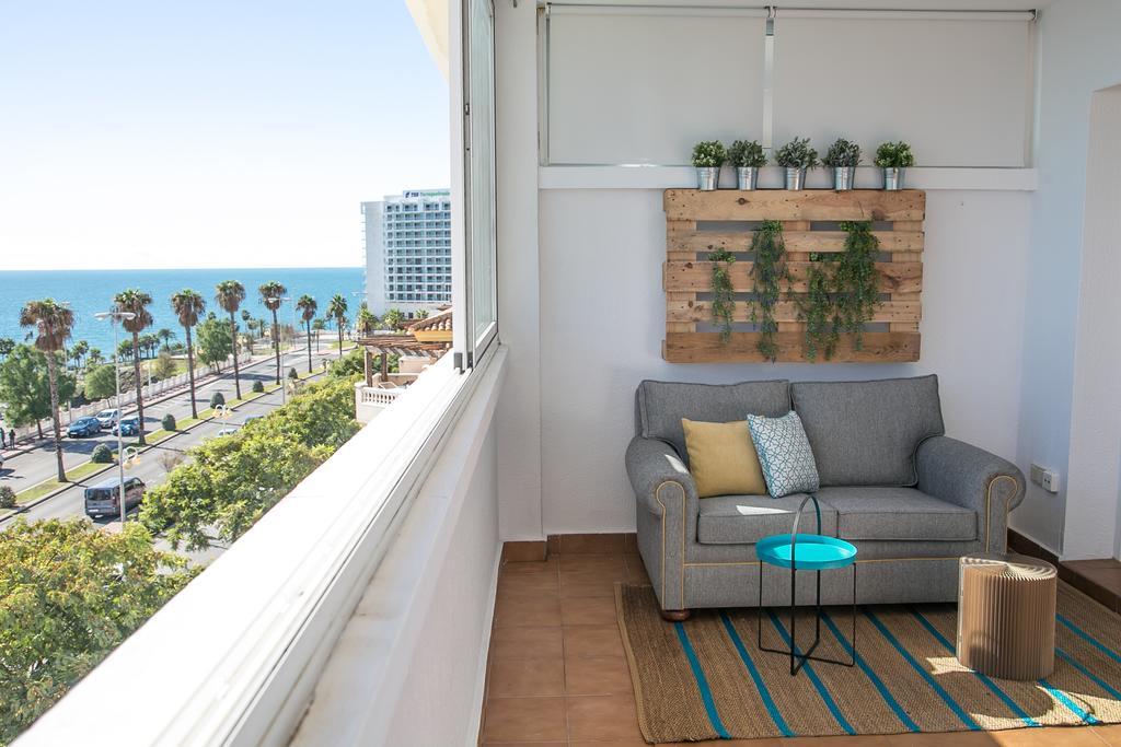 Urbanchic Beachfront Apt * Benalmadena