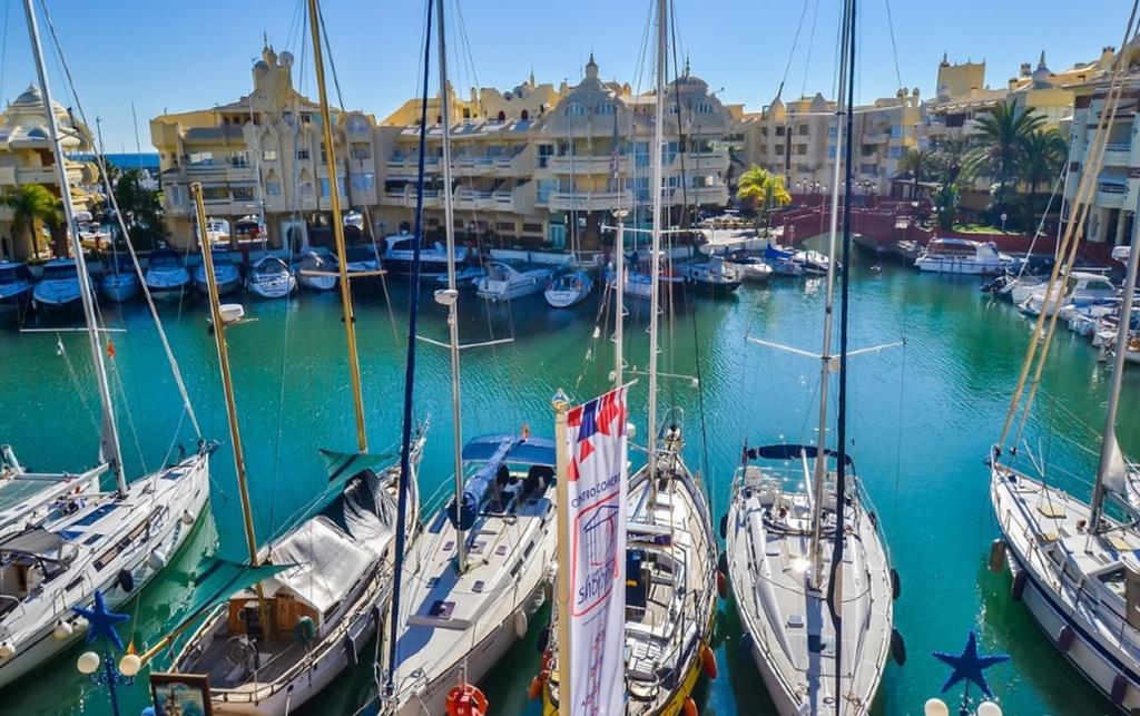 Appartement Benal Holidays