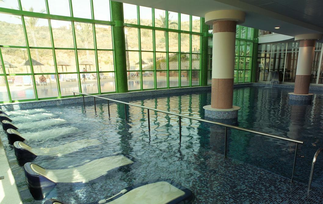 World Hotel