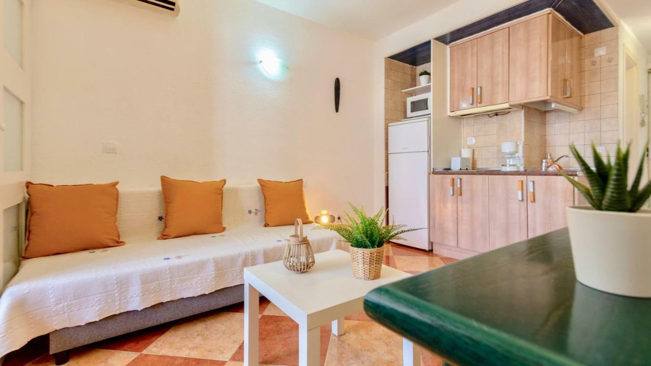 797 Rentals- Estudio Cerca De La Playa Y Puerto Marina Appartement Benalmádena