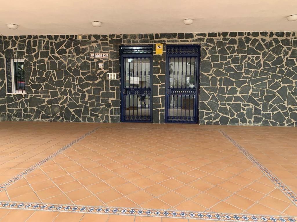 Torrequebrada Apartment *