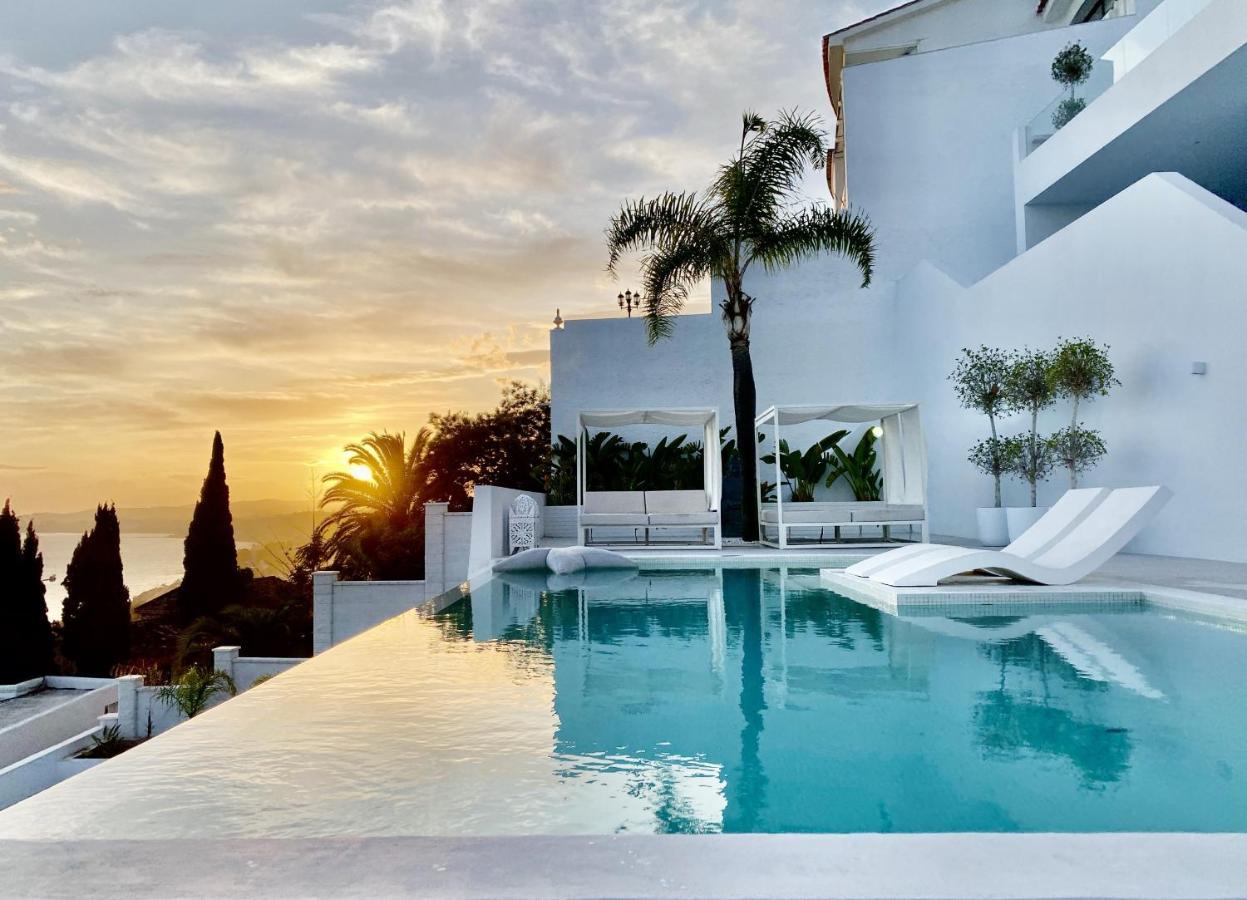 Sugar Hill House - Unique Luxury 180º Sea View Villa Benalmadena
