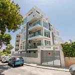 Las Encinas At Puerto Marina