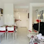 Benalbeach-Cozy And Equipped Apt With Water Slides & Beach