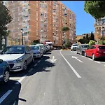 Piso Centrico En Calle Luis Vives 1, Benalmadena