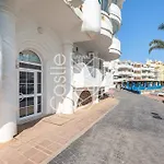 Puerto De Benalmadena Holiday Rentals Vistas Al Mar Y Yates Con Piscina Malaga
