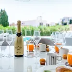 797 Holiday Rentals - Lujosa Y Moderna Villa En Puerto Marina