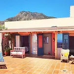Precioso Atico Con Gran Terraza Y Vistas Al Mar.
