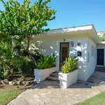 Bungalove