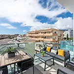 Lujoso apartamento de 2 habitaciones con jacuzzi