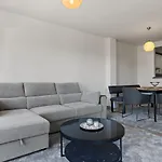 Marysol Beachclose Apartment With Pool By Costarentals - Ref 200