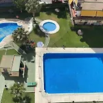 Apartamento Con Terraza A Pie De Playa