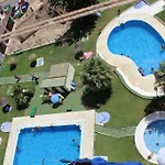 Apartamento Con Terraza A Pie De Playa