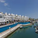 Puerto Marina Luxury 2Bdr Apartment With Sea View