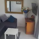Acuario Shared Flat Piso Compartido Est Partage الشقة مشتركة