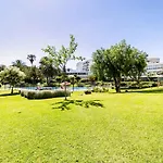 Apartamento Acogedor, Terraza, Piscina Y Mar