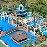New Studio In Resort, With Water Park