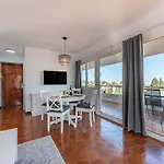 Sunny 2Br Pool Terrace Seaview