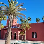 Attico Acuario, 2 Bathrooms Top Floor Appartment With Sea And Mountain Views