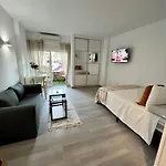 Minerva 28