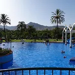 Benalmadena Front Line Sea View 1 Bedroom Large Apartment