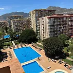 Acogedor Estudio Con Piscina Y Vistas Al Mar