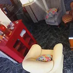 Estrella Lounge