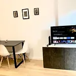 Apartamento Premium Con Piscina - Recepcion 24 Hs