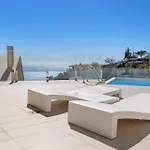 Panoramic Sea View Apartment Stupa Hills