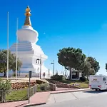 Panoramic Sea View Apartment Stupa Hills