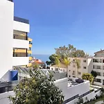 Tulipanes Benalmadena - Parking Privado