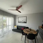Apartment Love