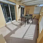 Apartamentos Jowi - Piso Amplio Y Familiar