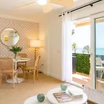 Boutique Flat Sea Views