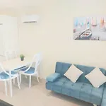 Estudio Luminoso En Puerto Marina