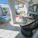 Apartamento Marysol B Con Terraza Y Piscina Privada
