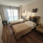Family Spacious Apartment, Terrace, Kitchen, City View, Free Parking And Wifi