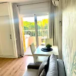 Luxury Suites Sunset Beach
