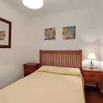 Cozy Apartment In Benalmadena Costa With Kitchen