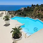 Stunning Sea Views At Stupa Hills
