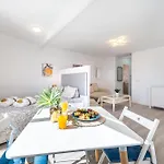 797 Holiday Rentals- Moderno, Centrico Y Espacioso Estudio Benalmadena