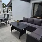 Delightful 2 Bed, Pueblo Evita