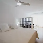Apartamentos Seven Village