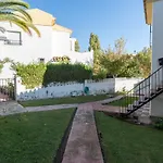 Malagasuite Bungalow Pool