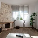 Malagasuite Bungalow Pool