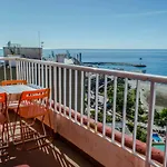 Magnifique Vue A 100M De La Plage