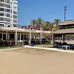 3 BEDROOM, 250m FROM THE BEACH! SWIMMING POOL, PARKING!